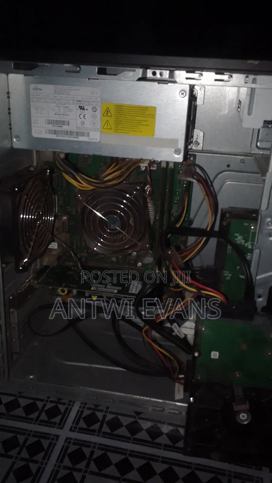 Desktop Computer Fujitsu Esprimo D538 12GB Intel Core i5 HDD 1T