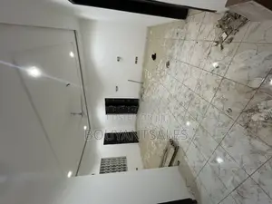 2bdrm Apartment in Old Ashongman for rent