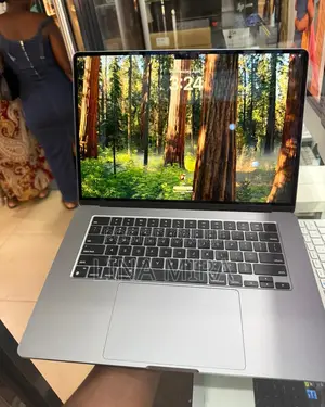 Laptop Apple MacBook Air 2023 M2 8GB Apple M2 SSD 256GB