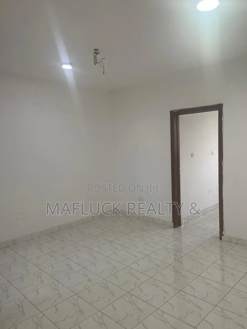1bdrm Apartment in Lakeside Estate for rent