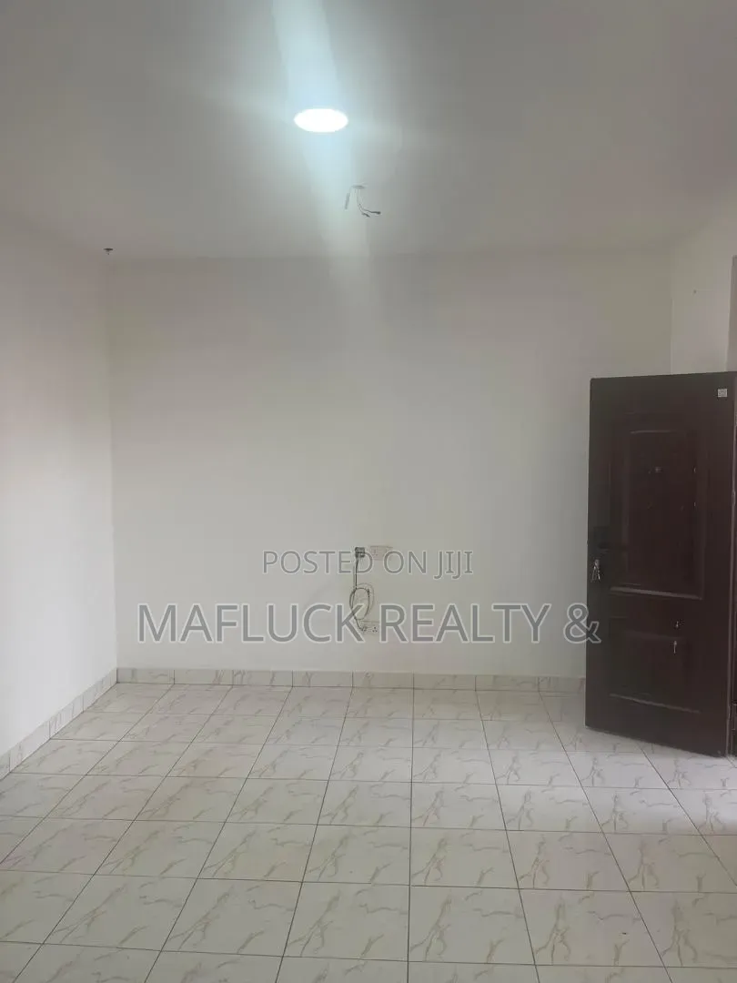 1bdrm Apartment in Lakeside Estate for rent