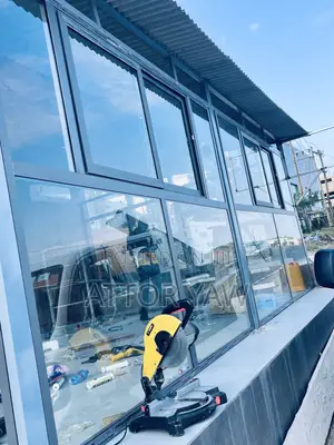 Aluminum Glass Windows