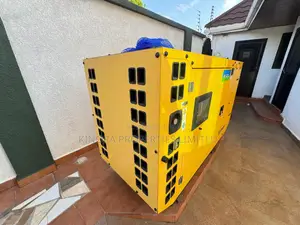 Furnished 7bdrm Apartment in East Legon Main, American House for rent