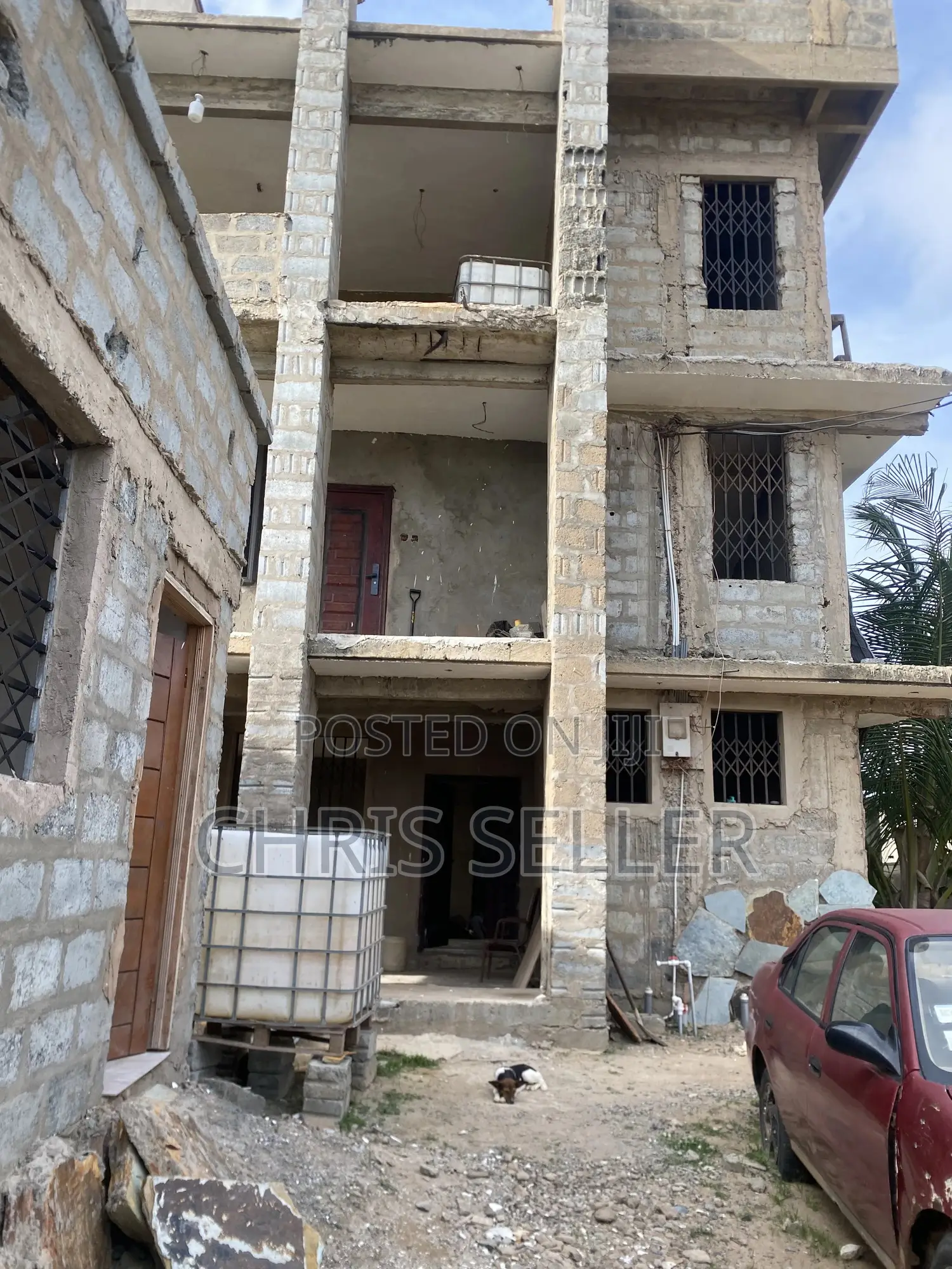 6bdrm Mansion in Prampram for sale