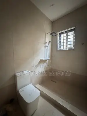 3bdrm House in Mr Dennis Estates, Pokuase for sale