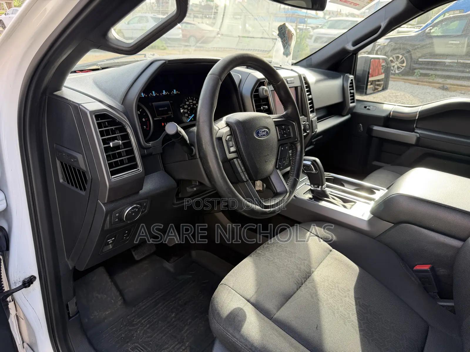 Ford F-150 2019 White