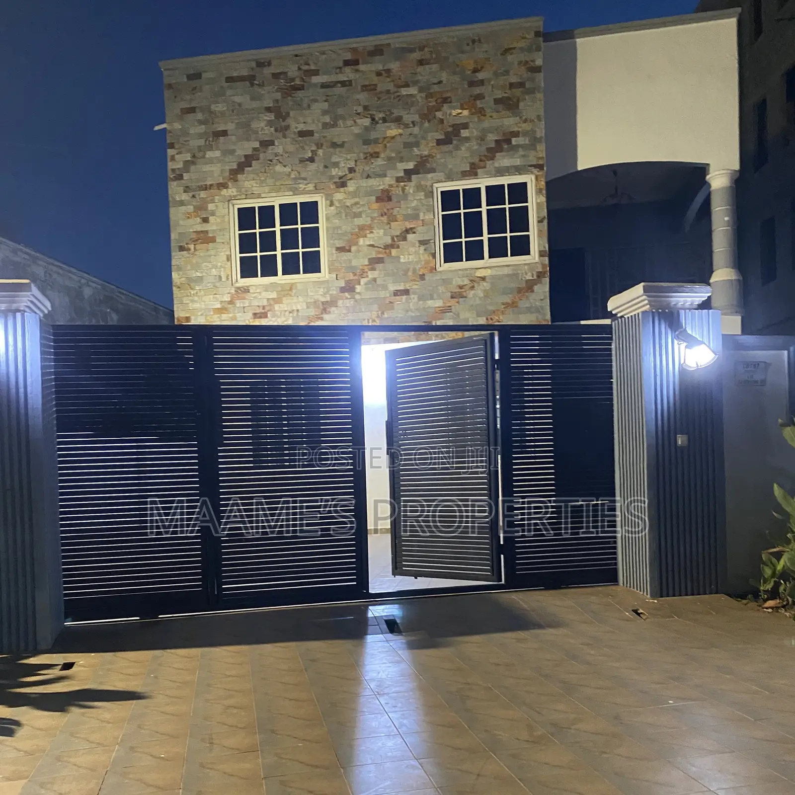 5bdrm Duplex in Abokobi for rent