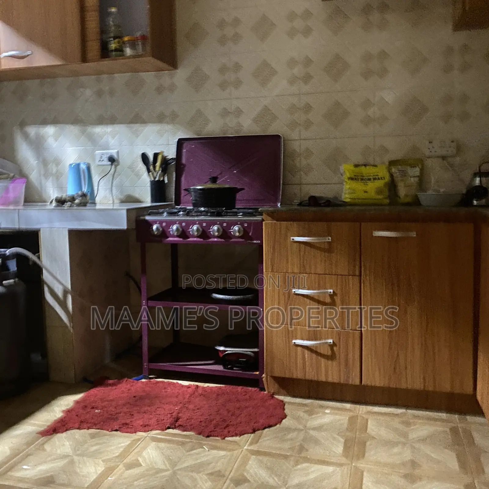 5bdrm Duplex in Abokobi for rent