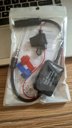 Car Radio Antenna Signal Amp. Booster