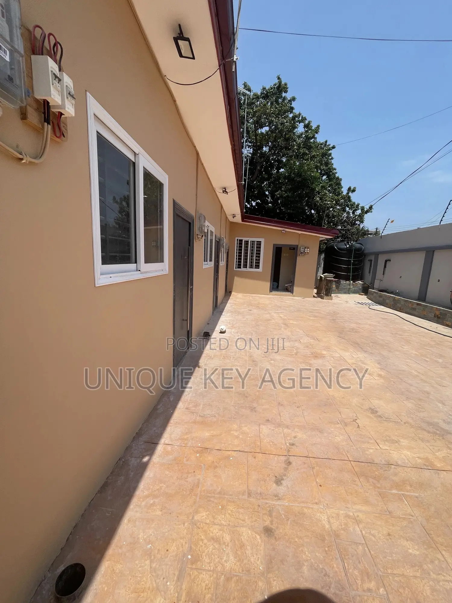 Furnished 1bdrm Apartment in Unique Key Agency, Tesano for rent