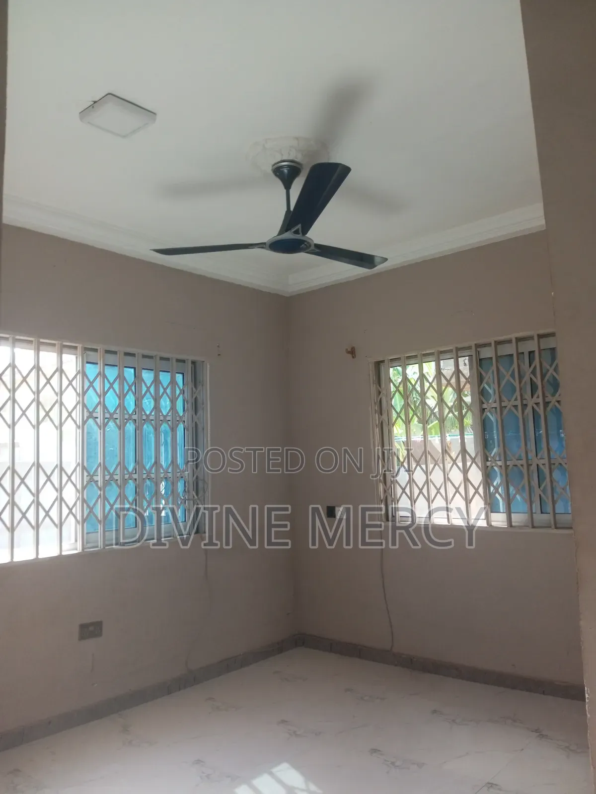 3bdrm Apartment in Obum Road, Awutu Senya East Municipal for rent