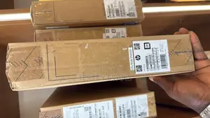 New Laptop HP 250 G10 4GB Intel SSD 256GB
