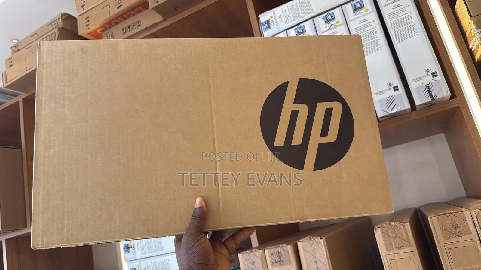 New Laptop HP 250 G10 4GB Intel SSD 256GB