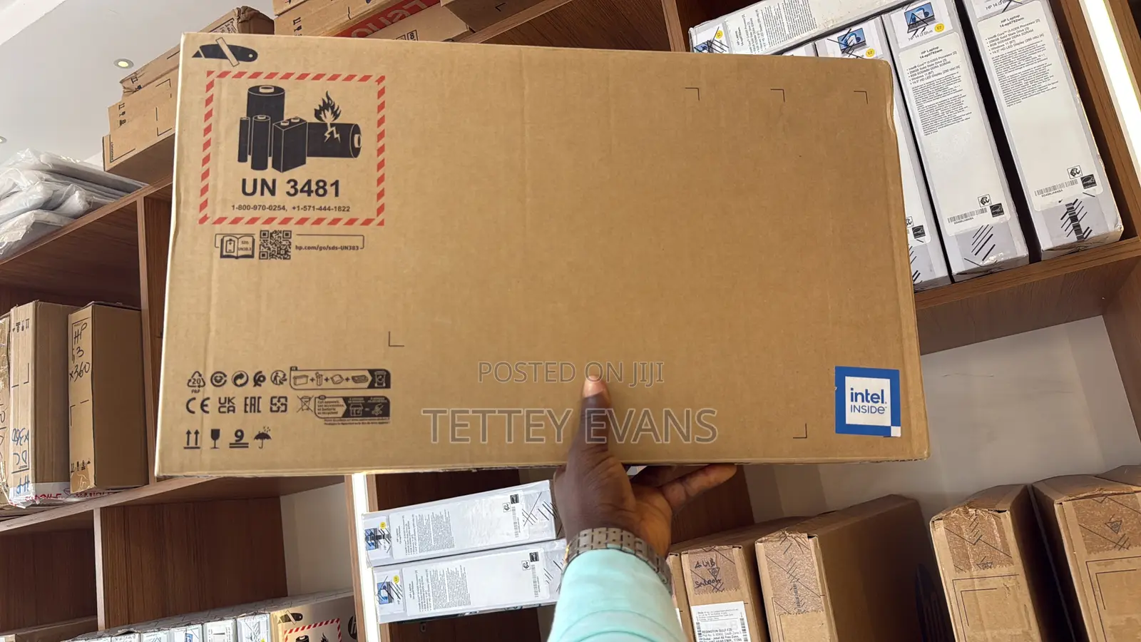 New Laptop HP 250 G10 4GB Intel SSD 256GB