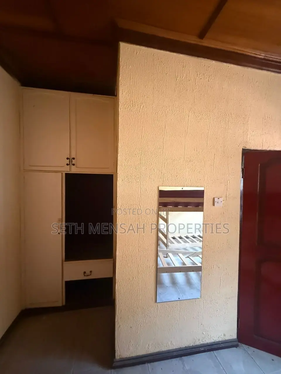 10bdrm House in 10 Bedroom House, McCarthy Hill for sale