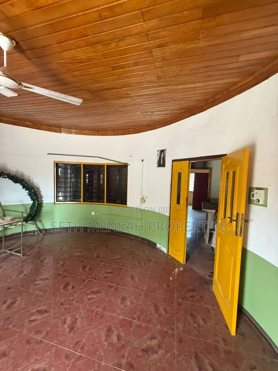 10bdrm House in 10 Bedroom House, McCarthy Hill for sale