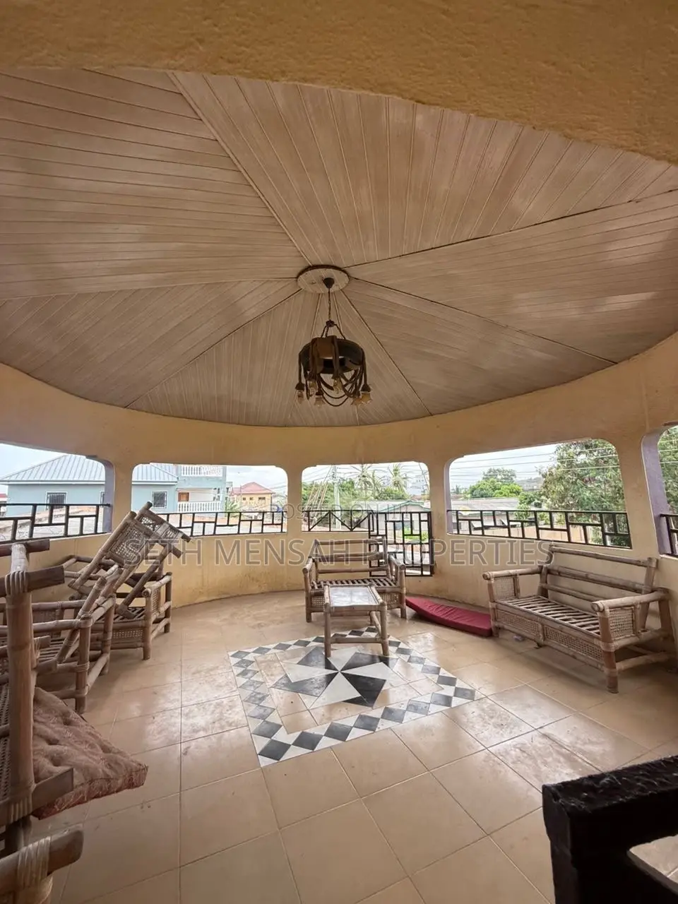 10bdrm House in 10 Bedroom House, McCarthy Hill for sale