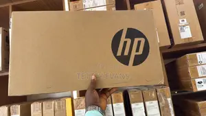 New Laptop HP Pavilion 14 8GB Intel Core i5 SSD 512GB