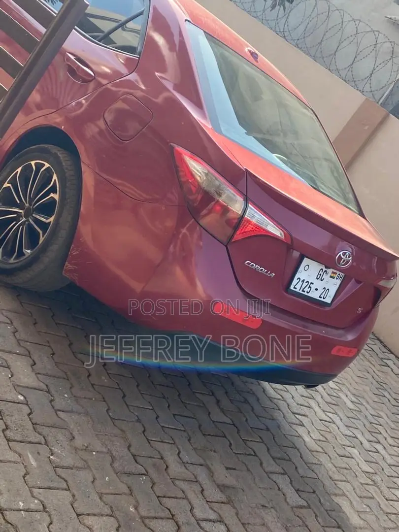 Toyota Corolla S Plus 4dr Sedan (1.8L 4cyl 6M) 2015 Red
