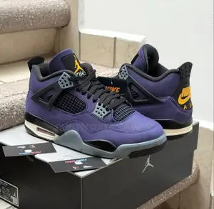 Air Jordan 4 Retro Lakers