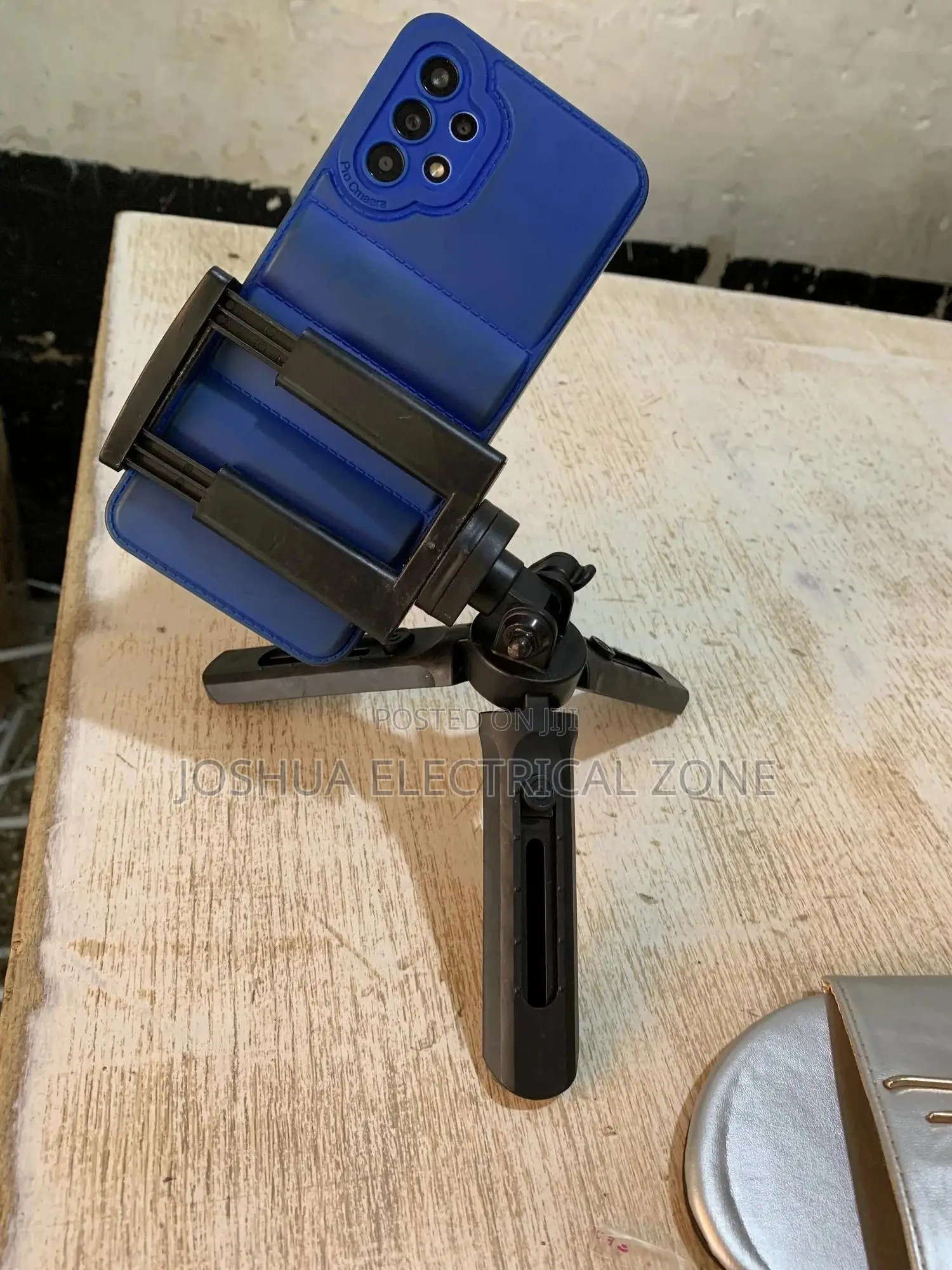 Phone Tripod Stand Grip Mount Holder