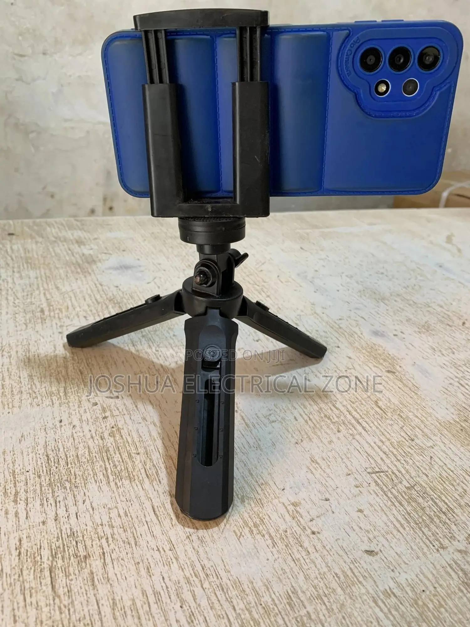 Phone Tripod Stand Grip Mount Holder