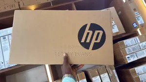 New Laptop HP 15s 4GB Intel SSD 256GB