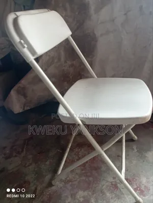 Folding Chairs (Set of 6)