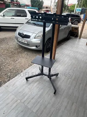 Sleek Entertainment Tv Unit for 32–65 Inch TVS
