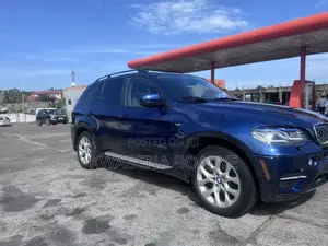 BMW X5 xDrive35i AWD (3.0L 6cyl 8A) 2012 Blue