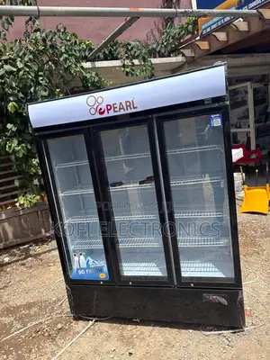 Pearl 780l Display Freezer Large Capacity Clear Glass Top