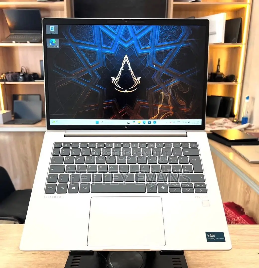 New Laptop HP EliteBook 840 G11 32GB Intel Core Ultra 5 SSD 512GB