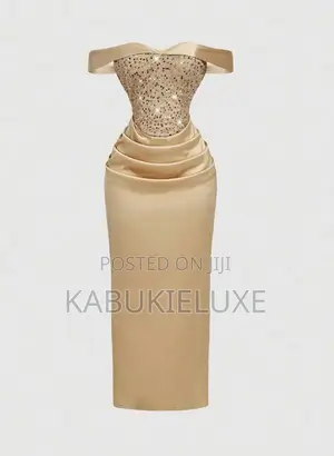 Chic Gold Bodycon Dress With Mesh Detail – Premium Look