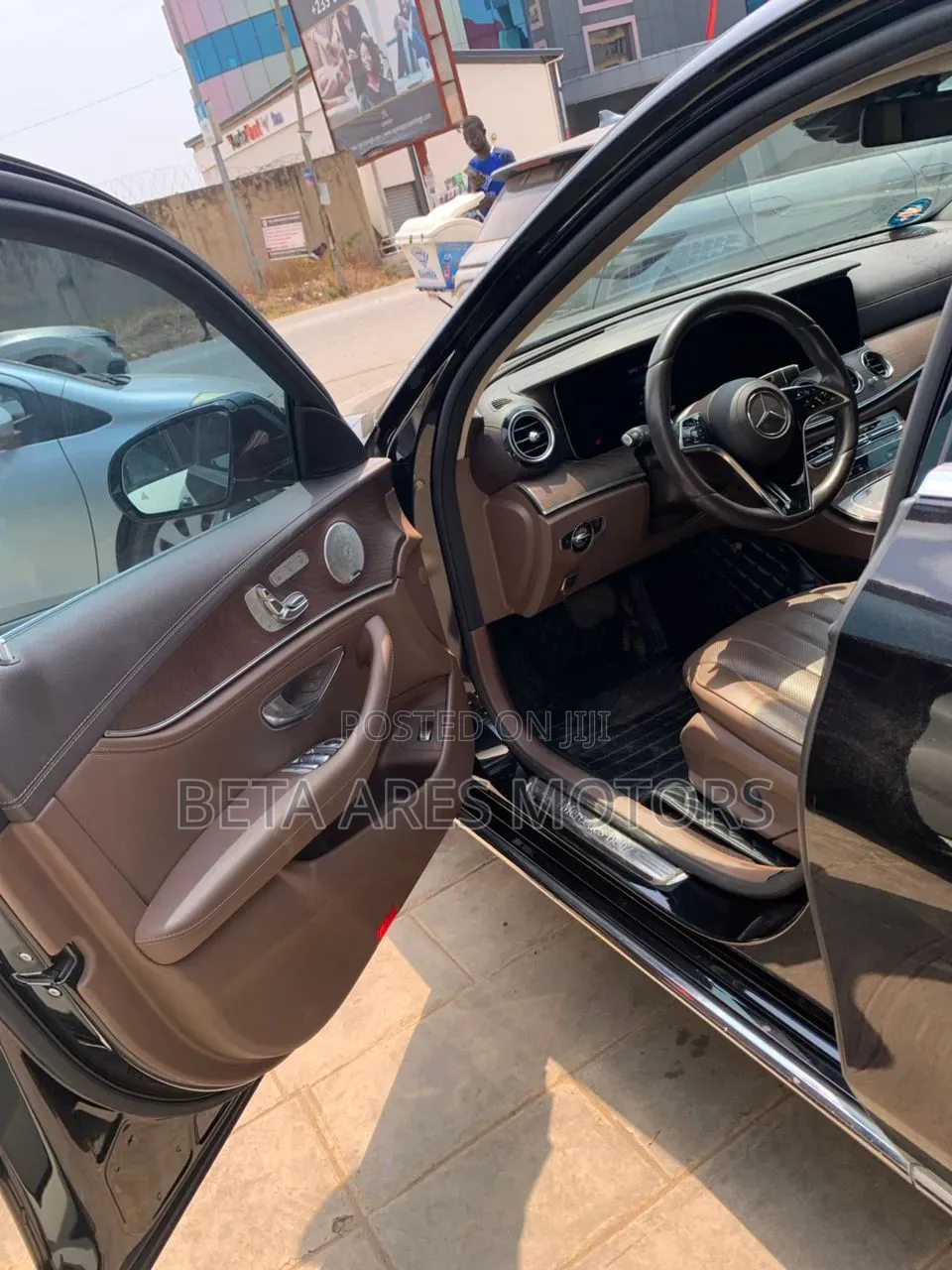 Mercedes-Benz E300 2020 Black