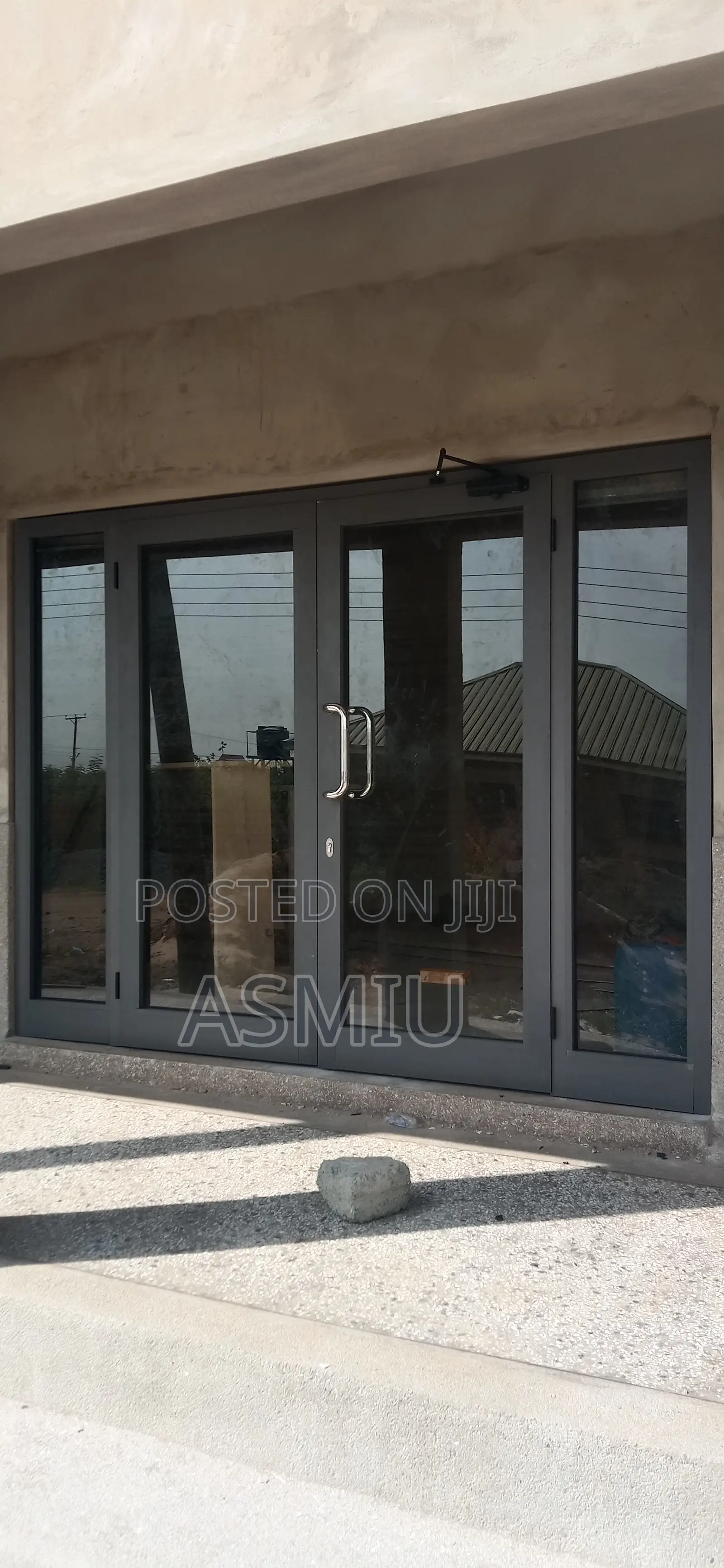 Aluminum Doors And Frameless Shower Doors