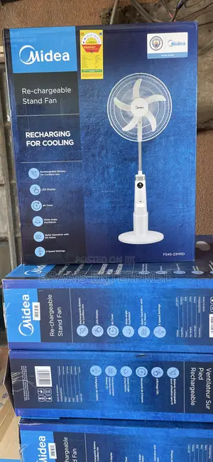 Midea 18 Inch Rechargeable Standing Fan