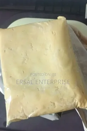 1kg Vacuum-Sealed Cocoa Butter