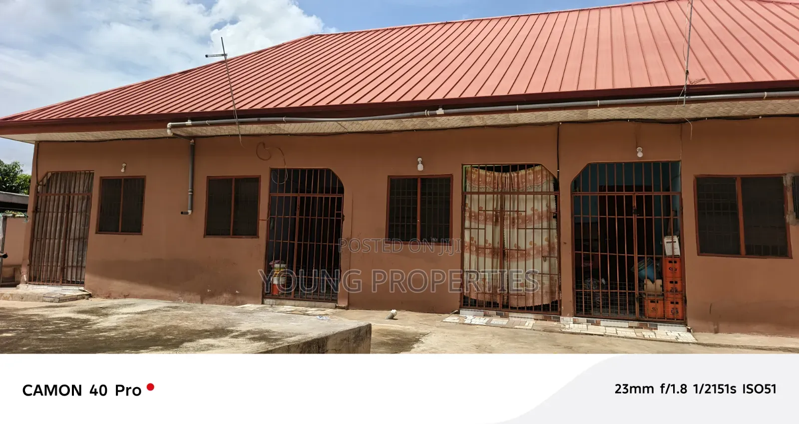 1bdrm Apartment in Amasaman Asalahaja for rent