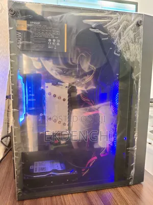Desktop Computer 8GB Intel Xeon HDD+SSD 750GB