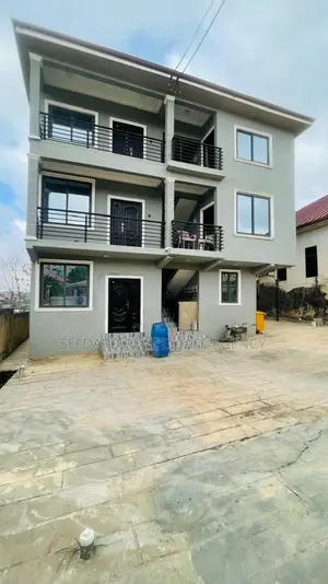 2bdrm Apartment in Sefdard Properties, Pokuase for rent