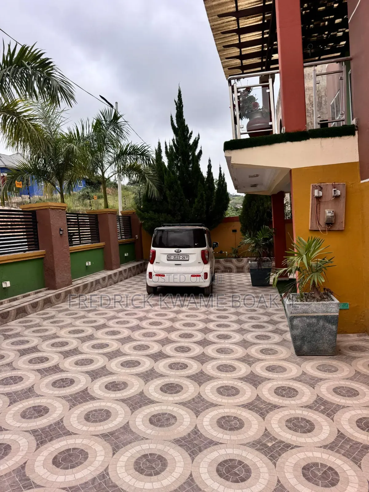 Furnished 5bdrm House in Brother K Estate, Kumasi Metropolitan for sale