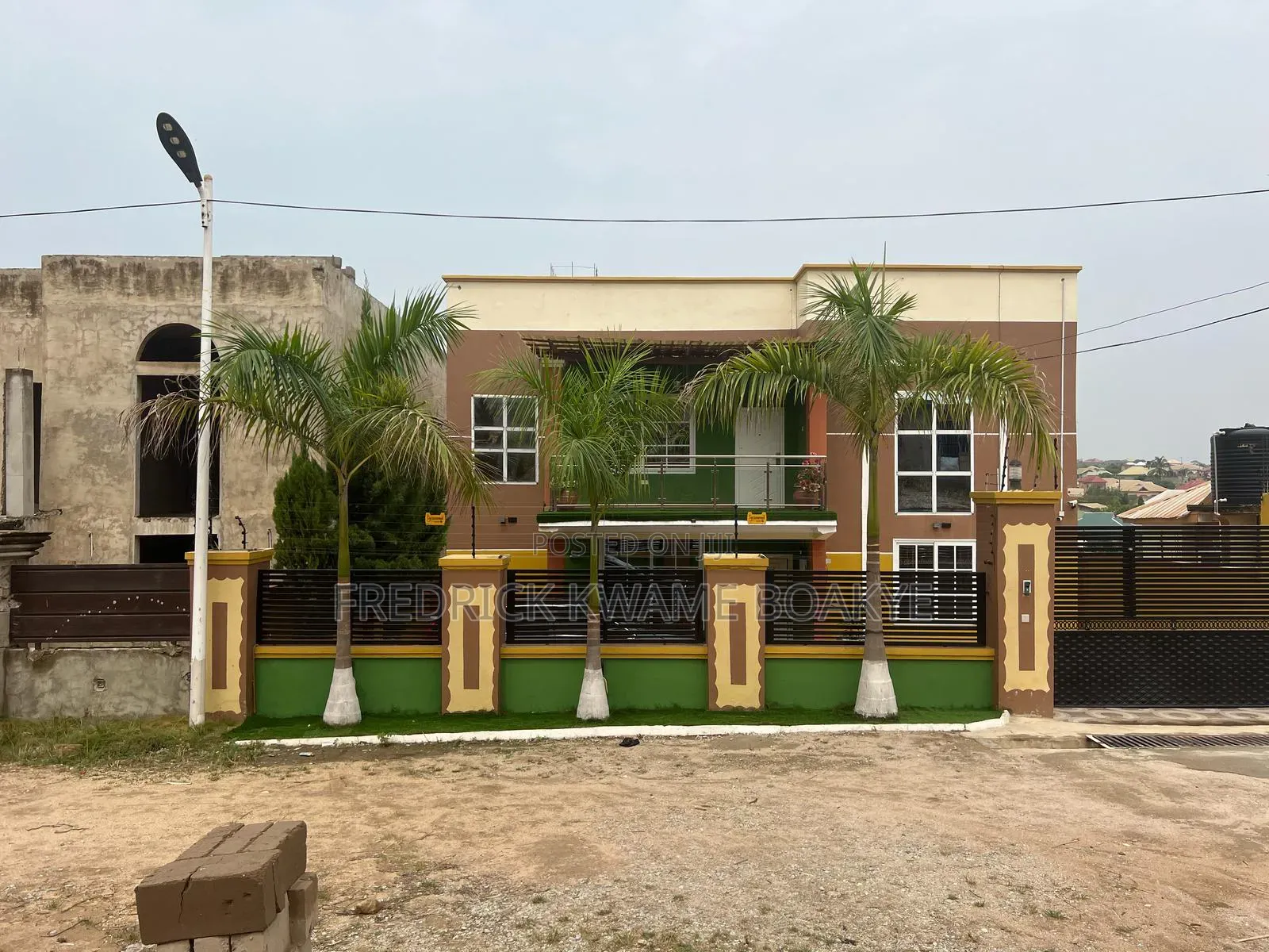 Furnished 5bdrm House in Brother K Estate, Kumasi Metropolitan for sale