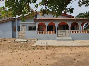 6bdrm House in Abease, Amasaman for rent