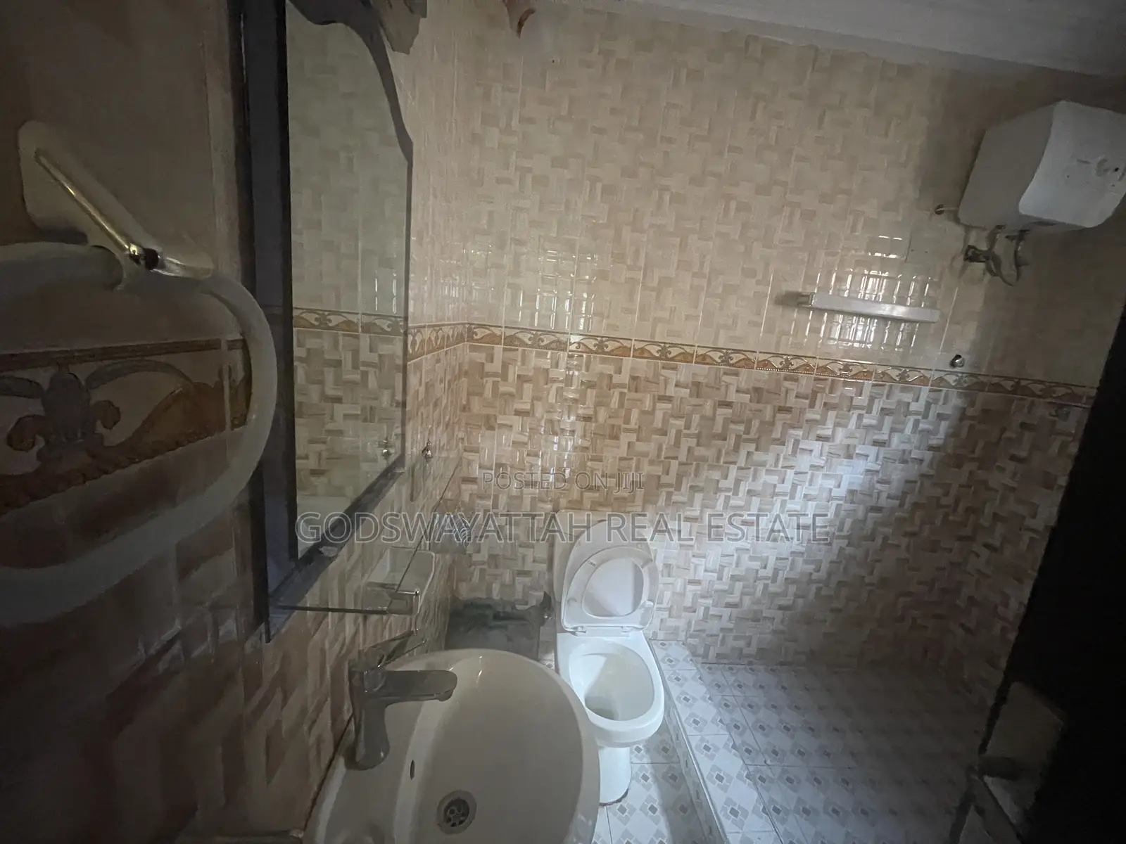 4bdrm House in East Legon, Adjiriganor for rent