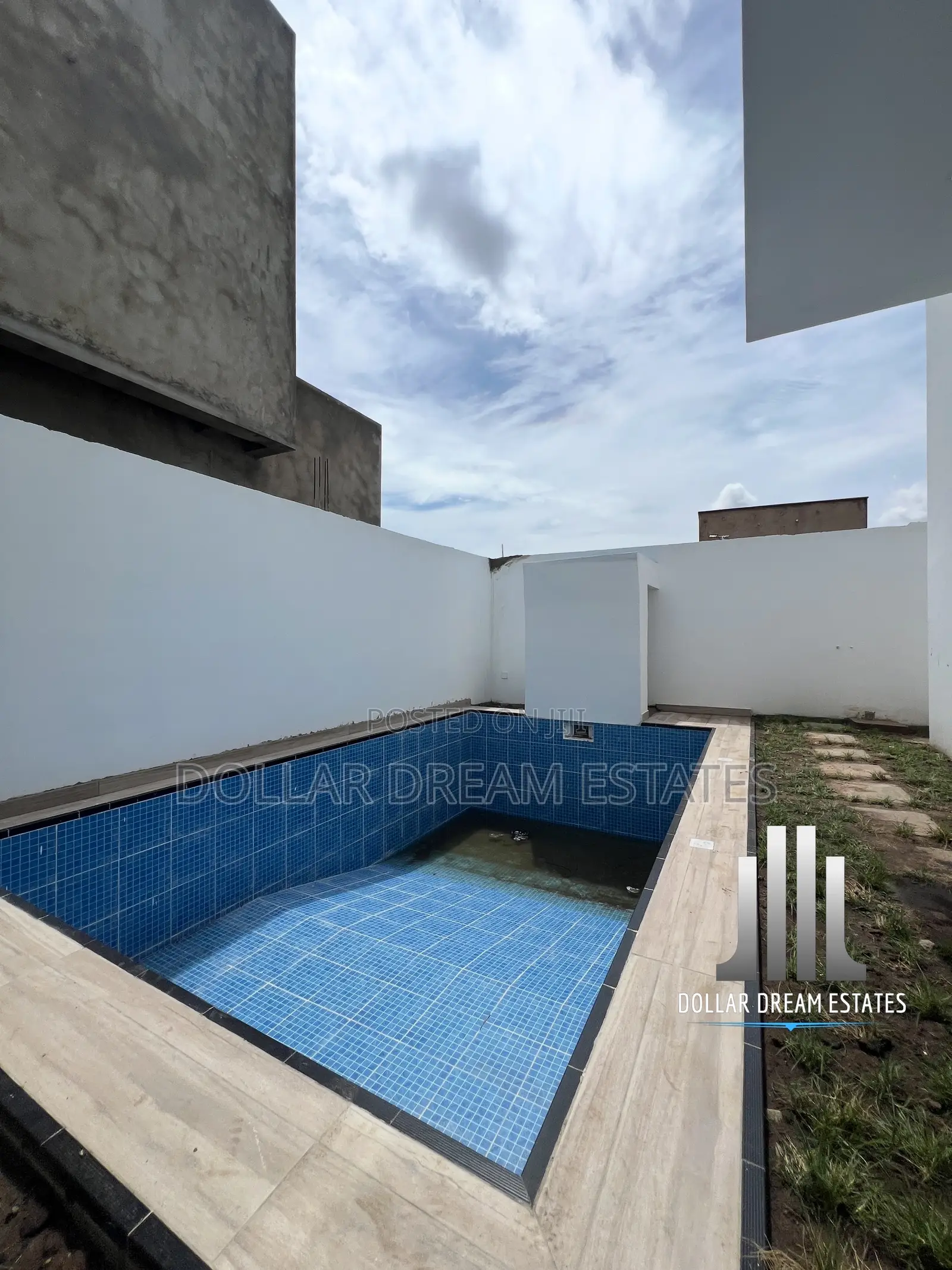 3bdrm House in East Legon for sale