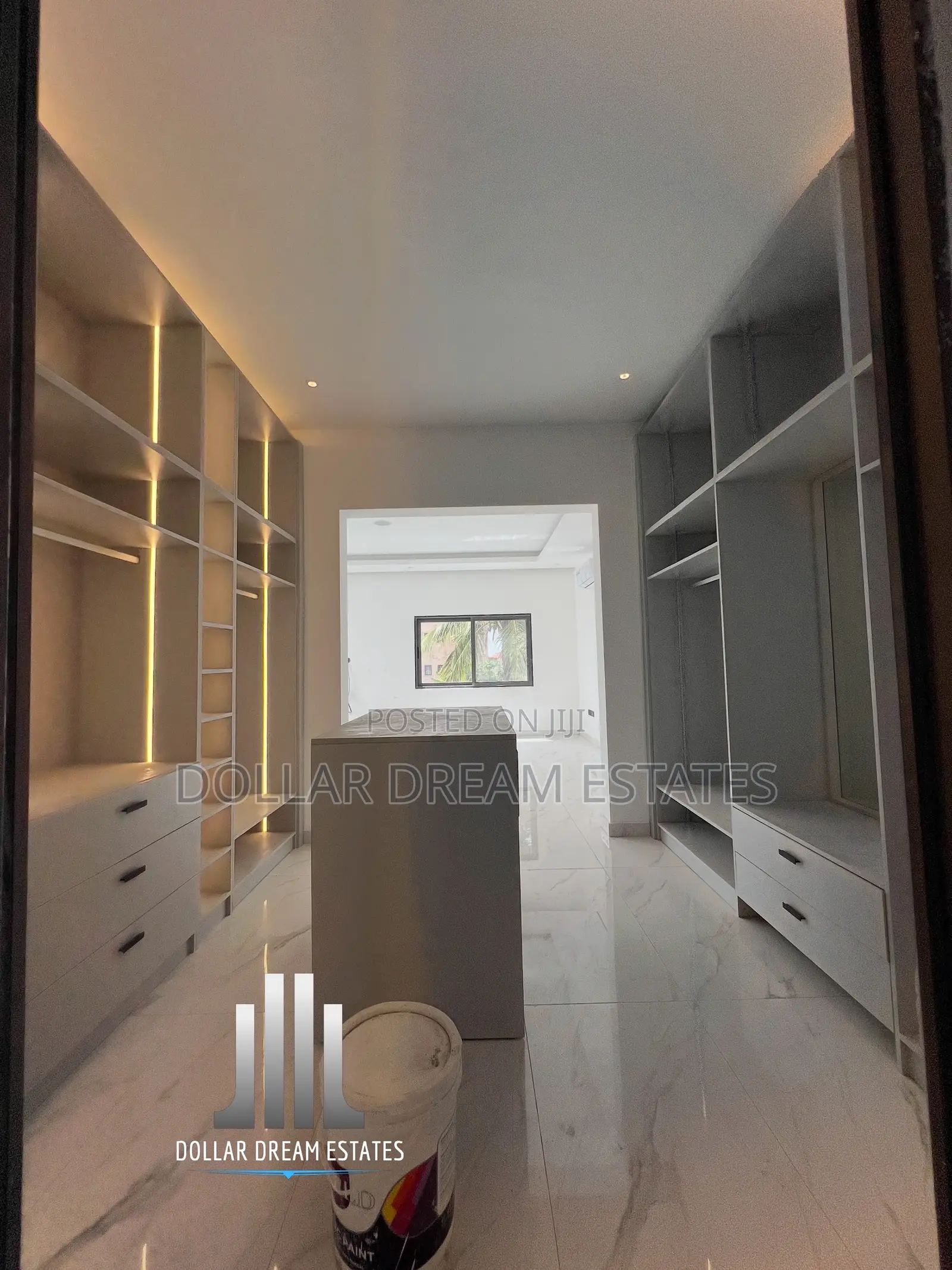 3bdrm House in East Legon for sale