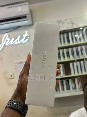 Uk Used Apple Watch Series 3 Available (Location: Adum Kumasi)