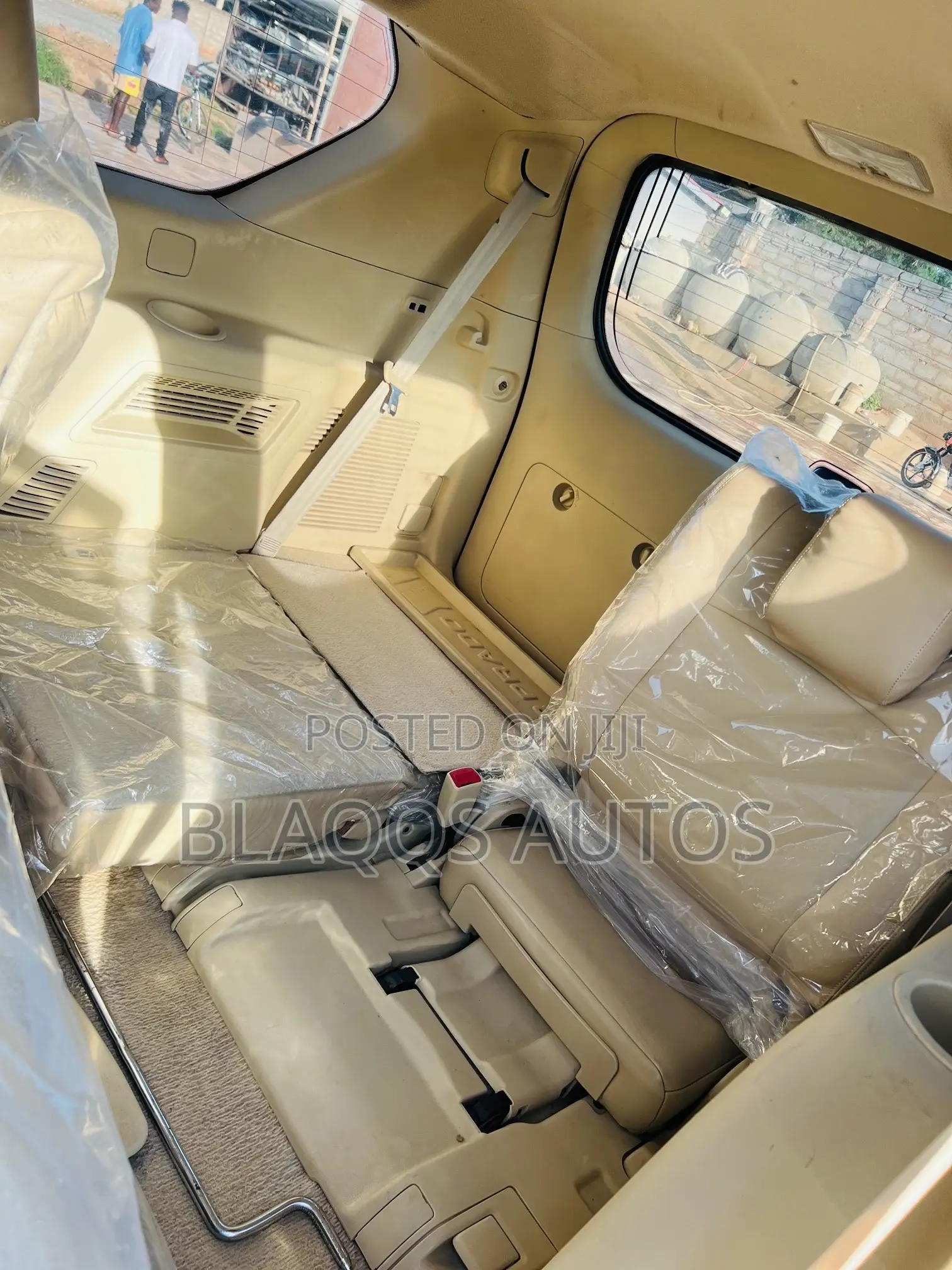 Toyota Land Cruiser Prado 2016 Black