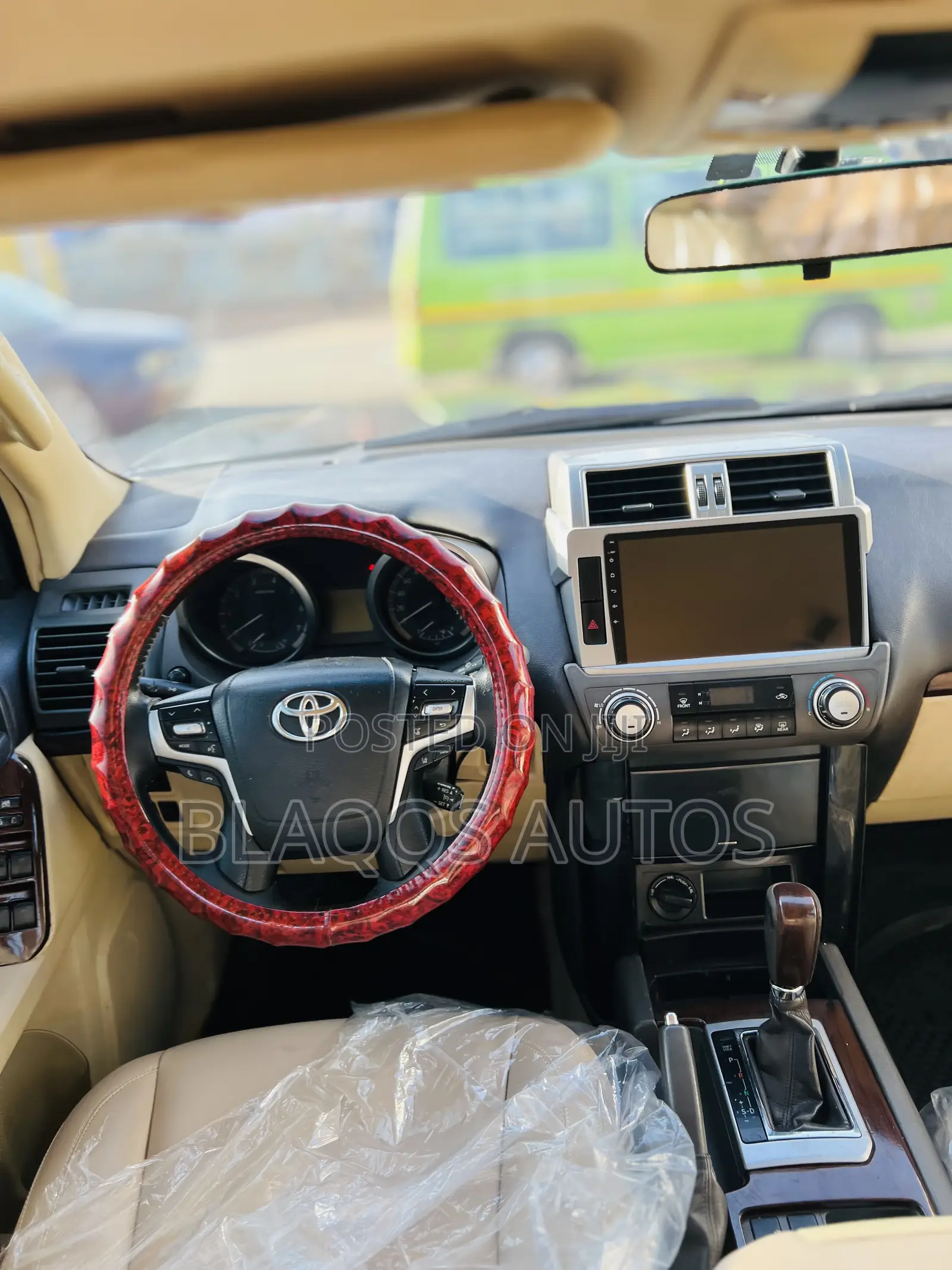 Toyota Land Cruiser Prado 2016 Black