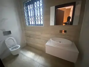 4bdrm Duplex in East Legon for rent